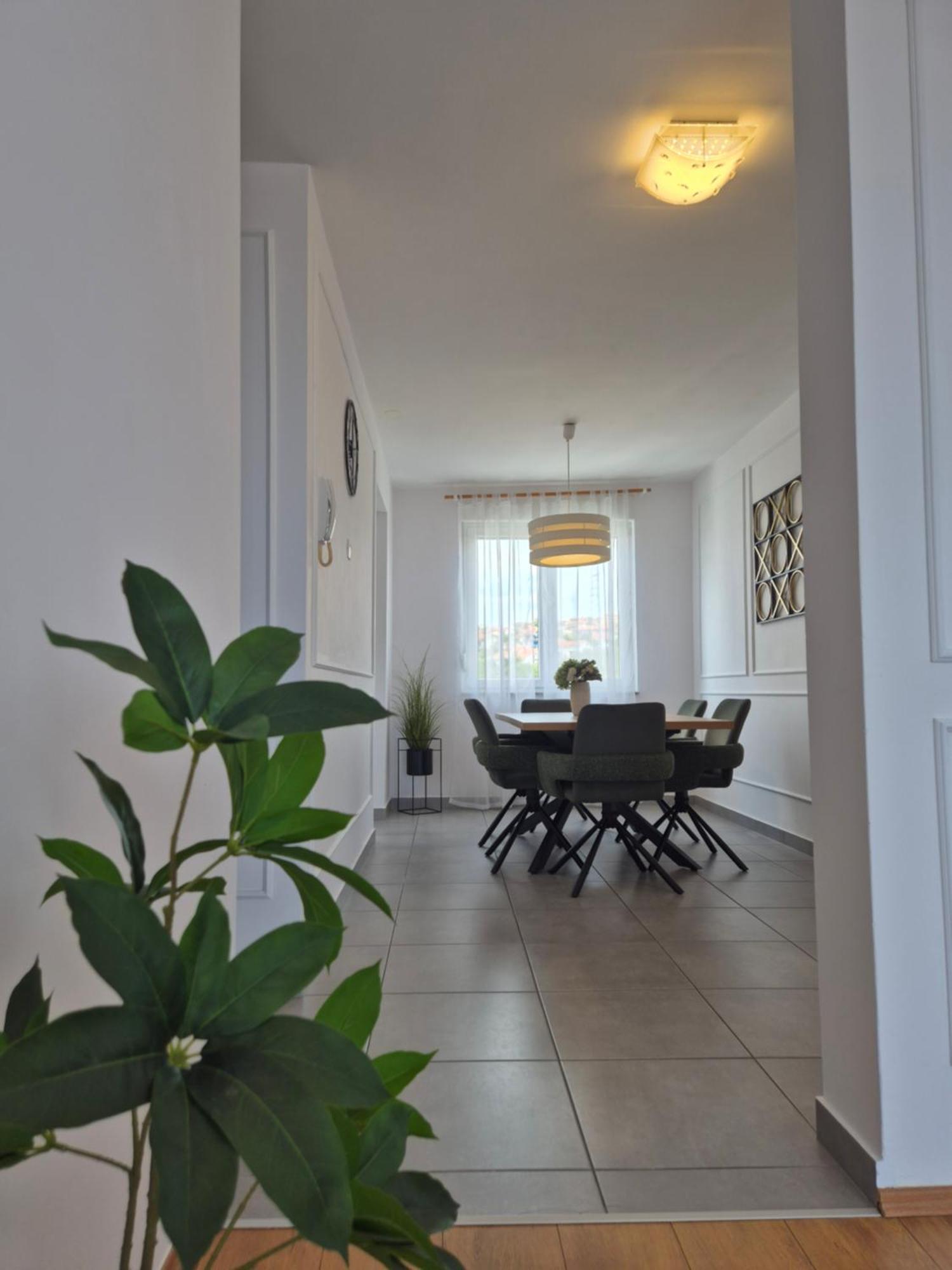 Victory Sea View Apartment Fiume Esterno foto